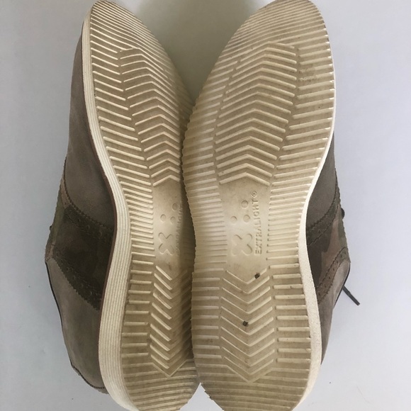 Men’s Johnston & Murphy Collection Jameson Saddle Shoes - Picture 6 of 9